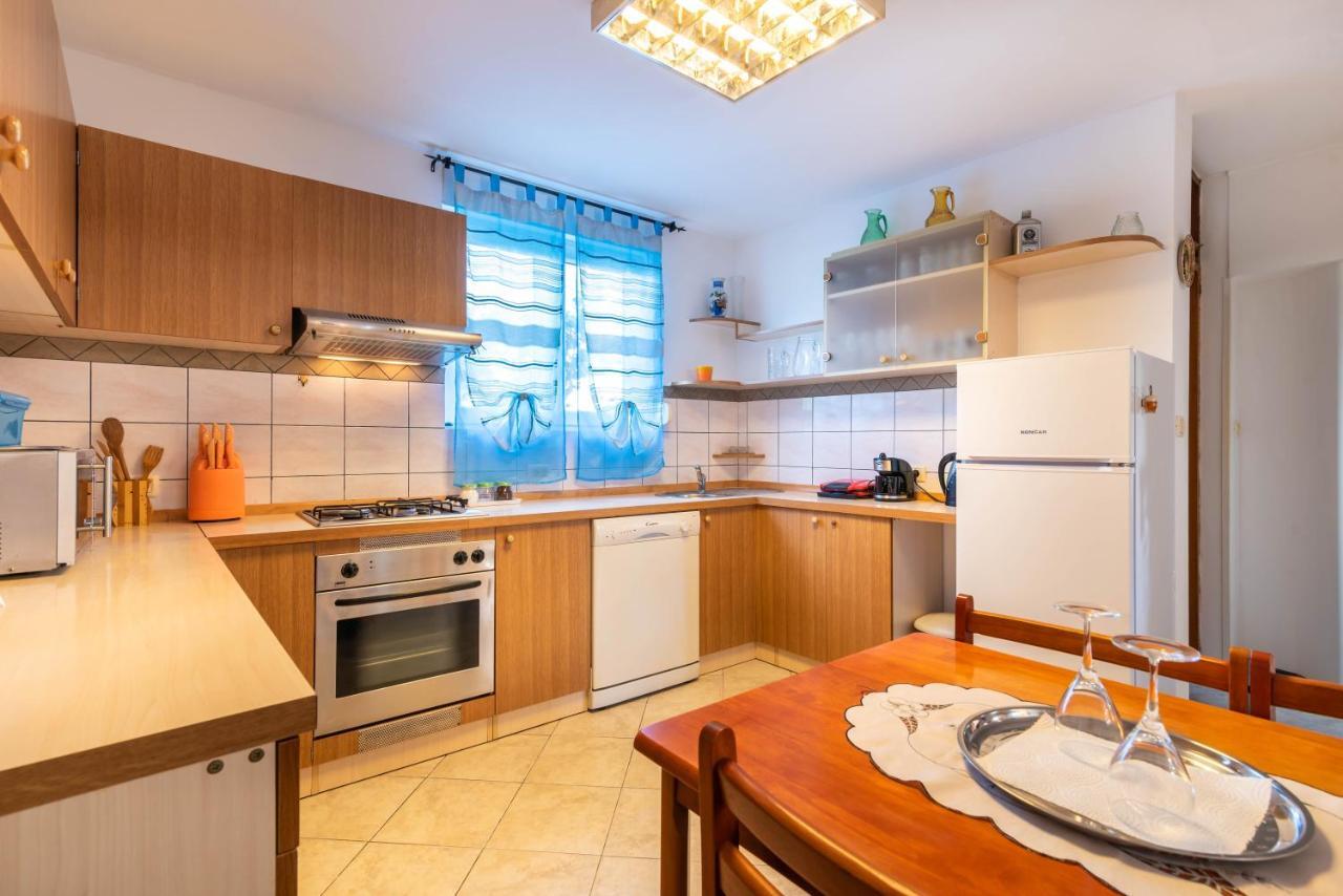Nostress Apartment Pula Extérieur photo